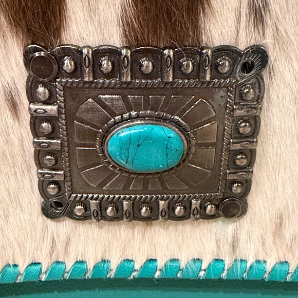 NWT  Teal Leather Fringe Cowhide Crossbody Bag with Turquoise Accent - Picture 14 of 14